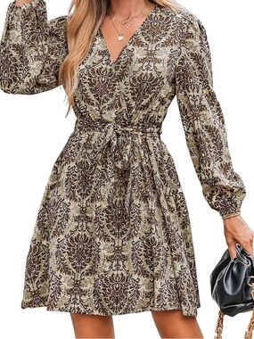CUPSHE Women's VNeck Long Sleeve Floral Print Mini A Line Short Dress